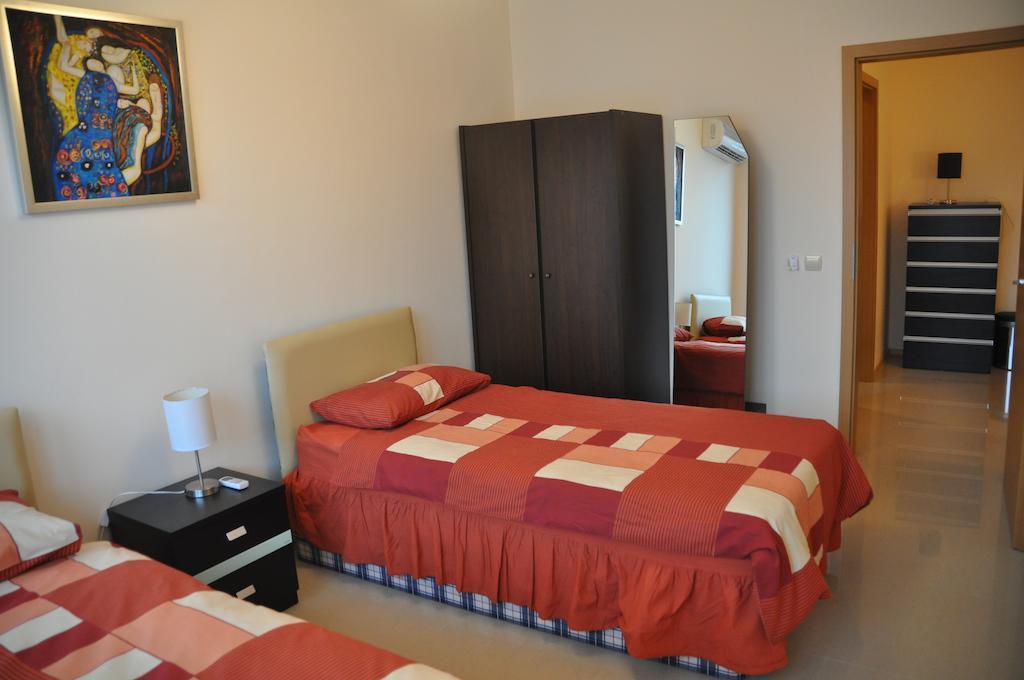 Lighthouse Golf Apart Complex&Villas Balchik Habitación foto