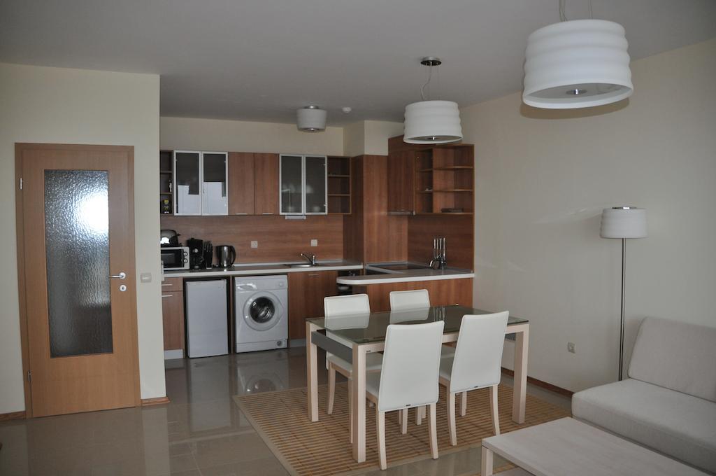 Lighthouse Golf Apart Complex&Villas Balchik Habitación foto